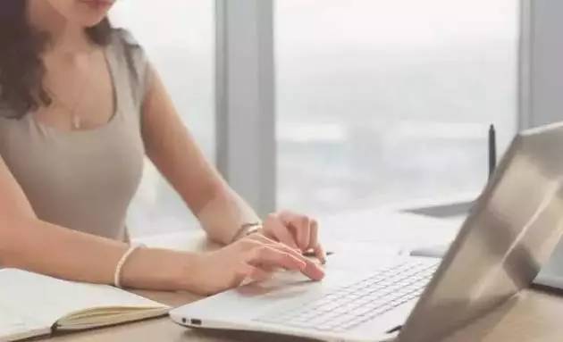 安心找工作网:底薪涨到2020元,江苏最低工资标