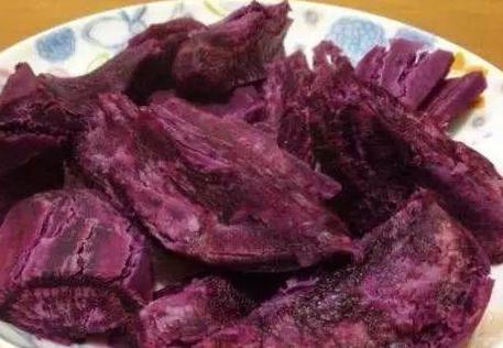 女人25岁后,常吃它们,等于吃“天然玻尿酸”,皮肤细腻光滑