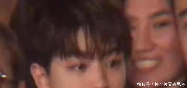 中餐厅导演回应辟谣网友所说的只让外国人就餐！