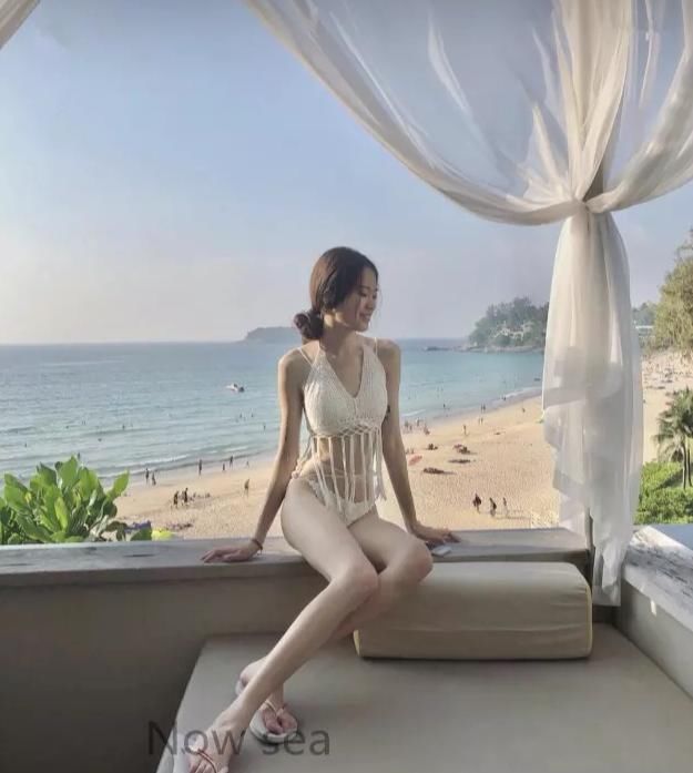 选对泳装，秒变肤白貌美大长腿