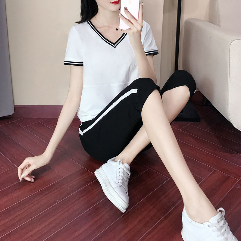 快来一饱眼福!丰满女人穿这样的“短裤套装”，短而不露忒迷人