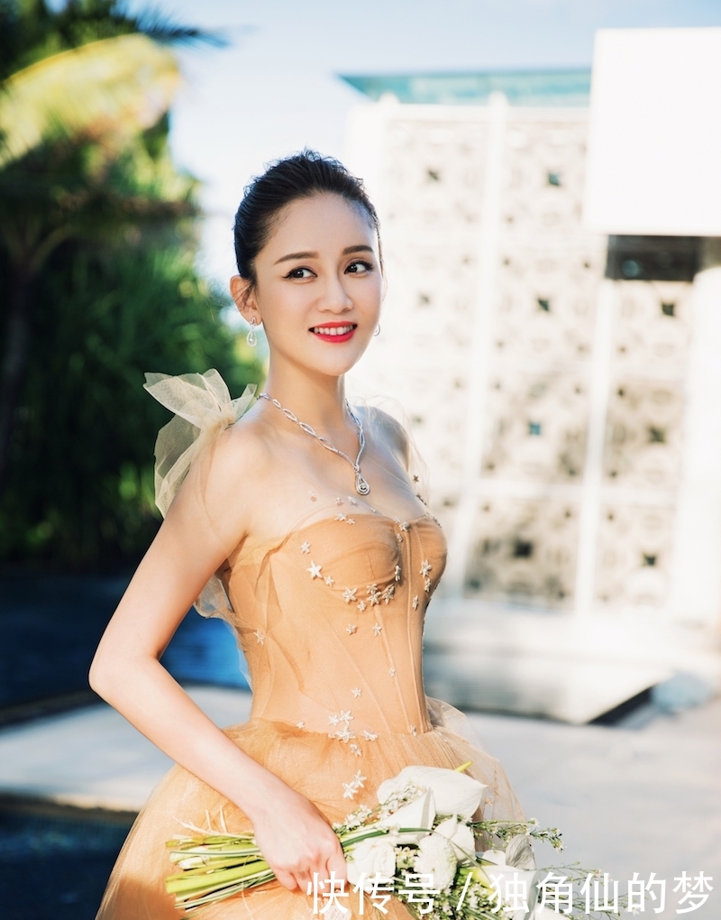 陈乔恩宣布恋情后