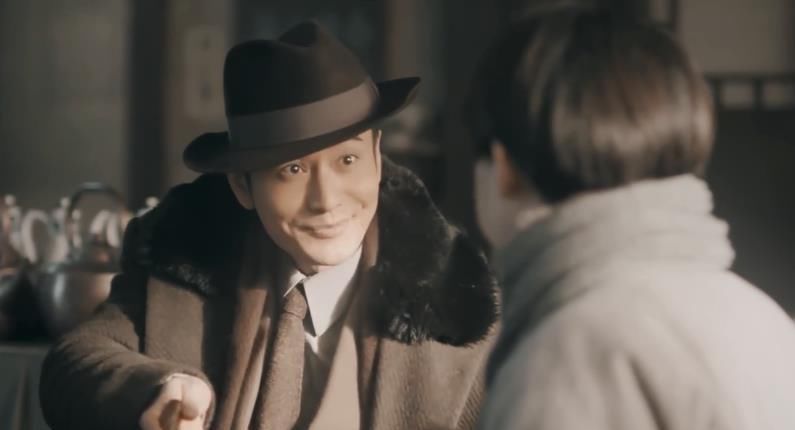  「二奶奶」鬓边：程凤台为何不吃商细蕊给的食物？嫌弃他脏，还是有洁癖？