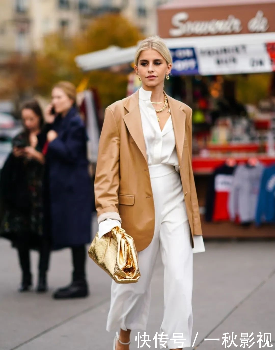  时髦：你的外套还不换吗？开春超火的5件薄外套，时髦炸了！