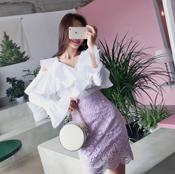 女神孙允珠，紫杉卷簇拉美绣纹交错雪纺裙