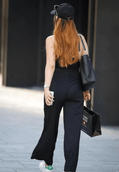 街拍: 80后辣妈的韵味, 一般女生不会有