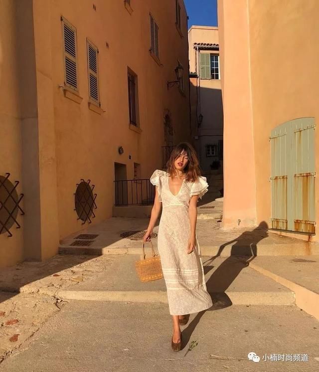 法国女人看起来简约优雅的秘密是?让巴黎超人气部落客告诉你