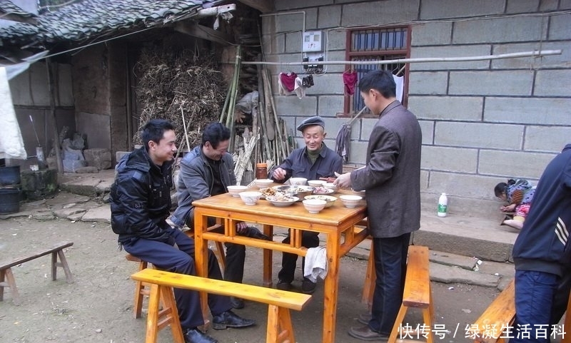  「亲戚」在农村，如果你很穷，但身边这3种人突然增多了，多半是