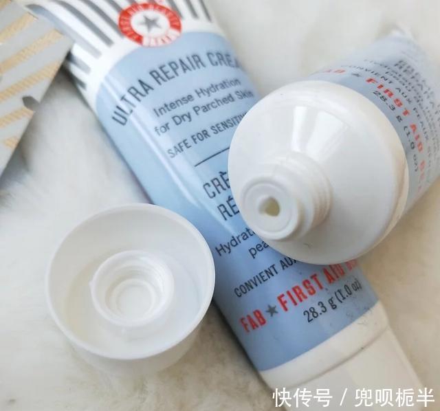 『重视』睡觉时,涂面霜好还是涂睡眠面膜好?别不重视
