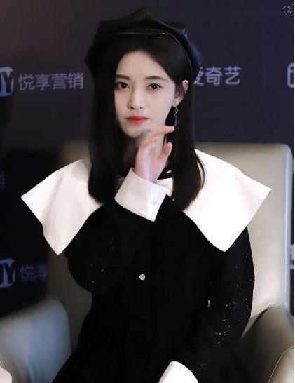  对比@鞠婧祎开了个好头，snh48成员假脸迹象严重，和元气女团对比鲜明