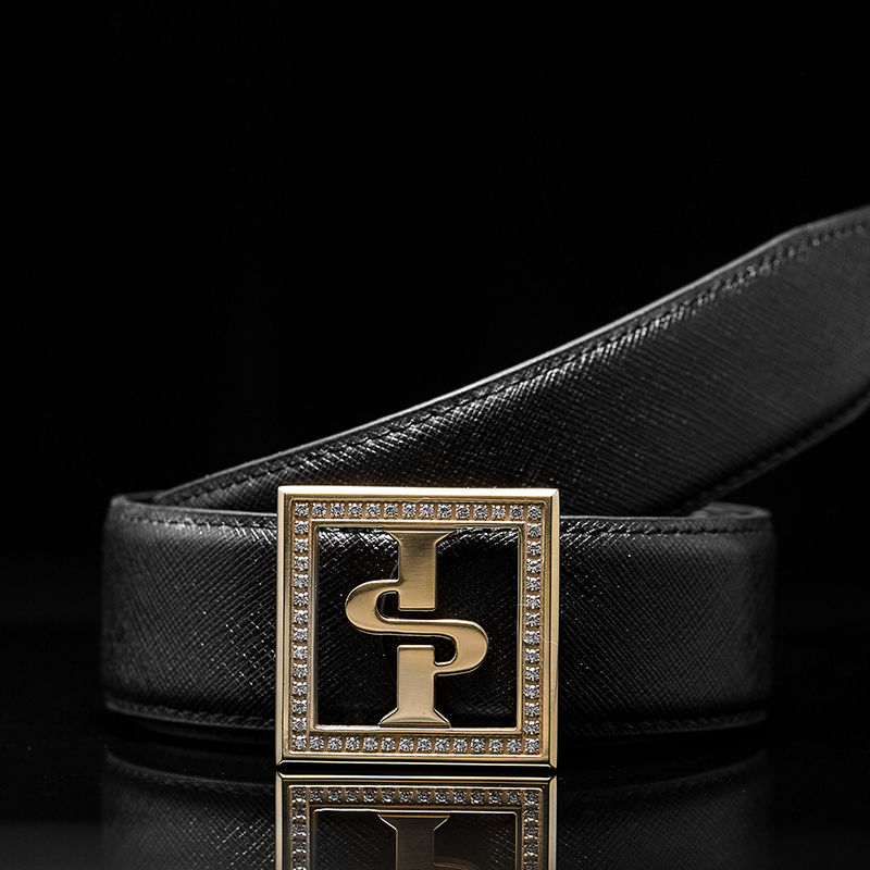 中秋节是表白的好时机!送一款精品皮带，傻瓜都明白里面的含义~