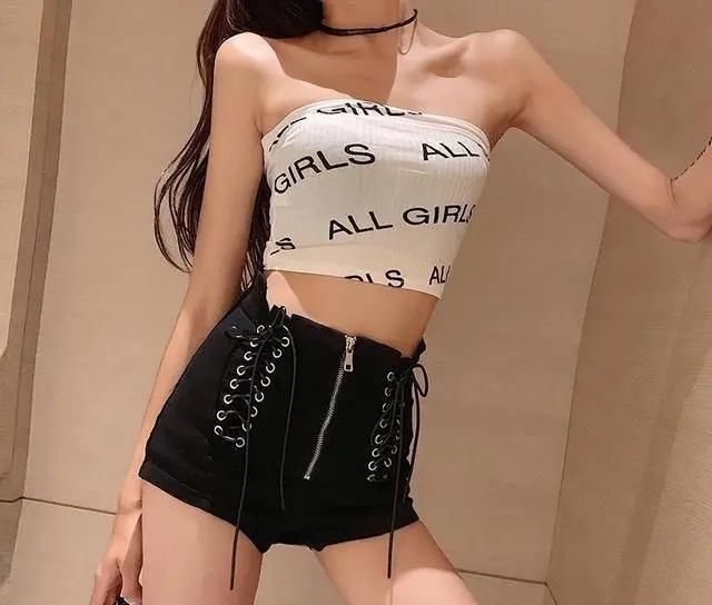  「清爽」时尚单品短裤，打造青春感满满的清爽搭配，百搭好看还显腿长