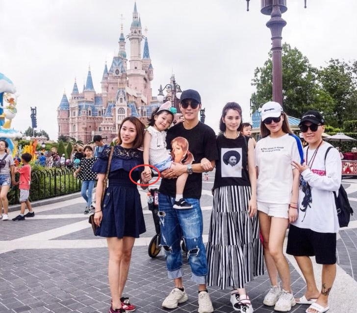 娱乐圈又玩出“马蓉”？2500万吃瓜群众就位，张丹峰经纪人回应：