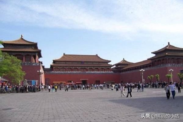 中国最没落的故宫，比北京故宫大30万平方米，如今却破旧不堪