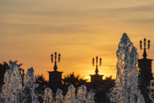 阿布扎比皇宫大酒店谁给认定的,你说八星级就是八星级?