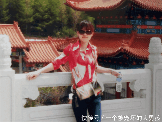 小伙为救母亲娶了六十岁老太, 结婚后才知老太