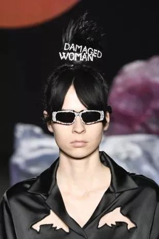  『玩家』金珍妮的锁男必杀技可真“上头”！发饰高阶玩家没跑了！
