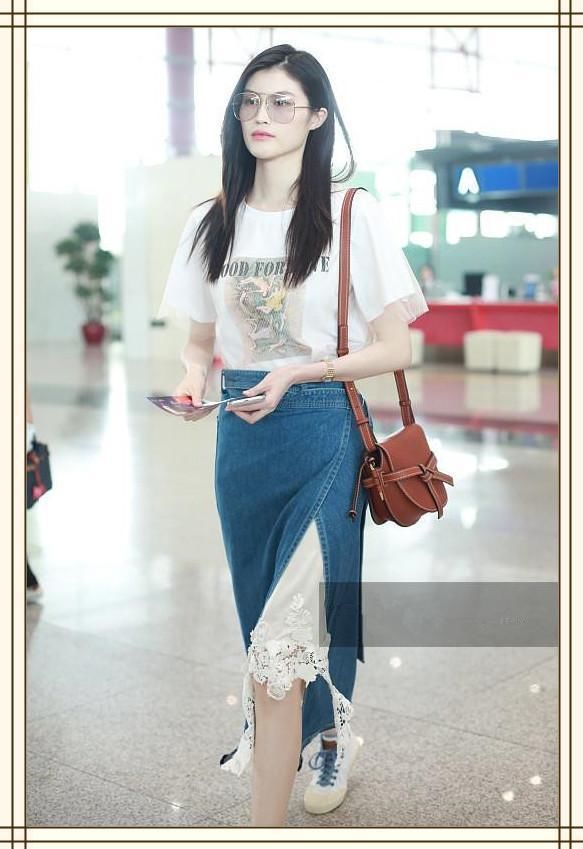 看了袁姗姗的拼接裙，再看看何穗，才知大女人和小女人差距这么大