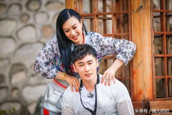 且行且珍惜！又一男星被疑出轨，娱乐圈的姐弟恋魔咒何时能破？