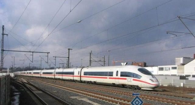 高铁一等座和二等座有什么区别？为什么一等座要比二等座贵那么多