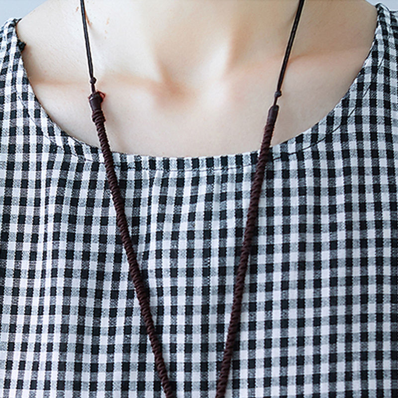 70后姐姐真会打扮，这些时尚套装穿身上，嫩美得像18岁小姑娘