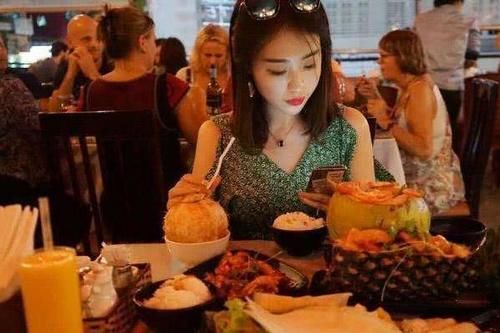 在越南，拥有10万人民币算不算有钱人？听听当地姑娘怎么说