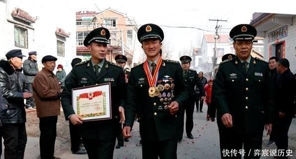 “特战伞王”曾被部队保送陆军学院深造，2次获个人“一等功”