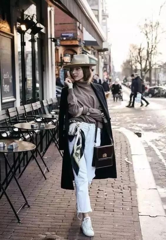 阔腿裤也太好看了!9分裤+平底鞋，这对CP今年很火!