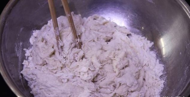  咬一口：宅在家教你做葱油饼, 咬一口酥掉渣, 我家三天两头吃