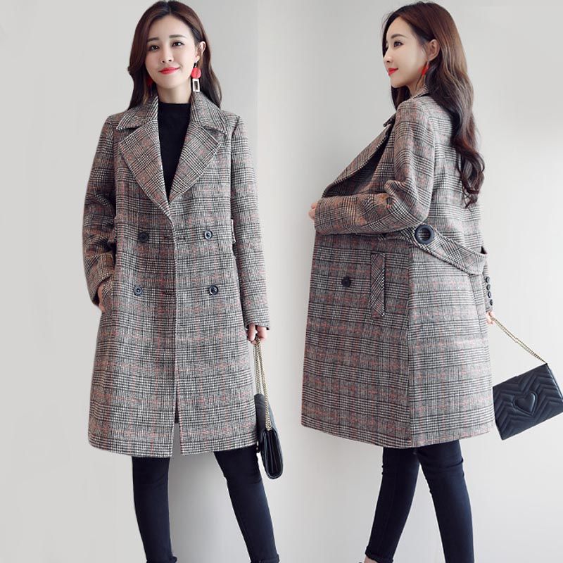 刚上市就火“双面绒”大衣，一件比一件时髦，40岁老婆穿超减龄