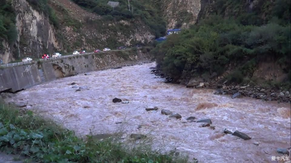 带着年迈父母去西藏，单车自驾奇骏，川进青出，13天7000公里~