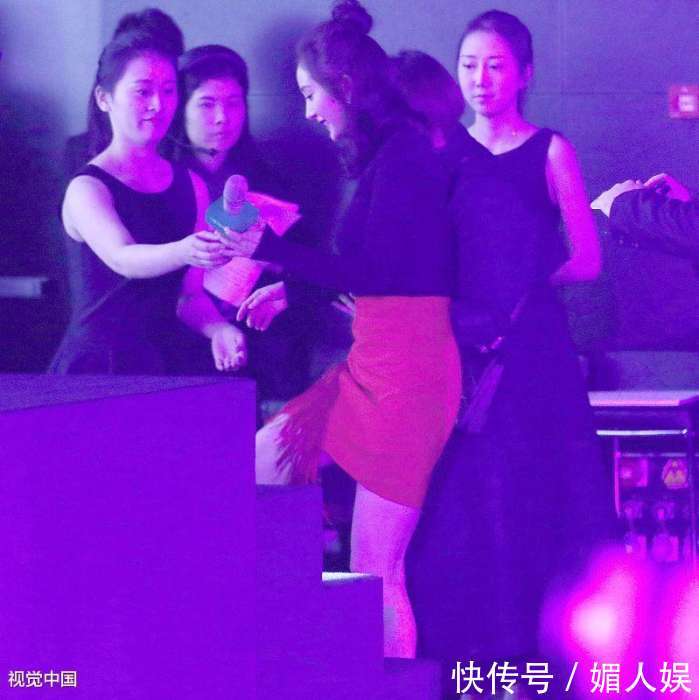 于正再次揭开真相, 曝光杨姓女星靠身体上位, 这次她还是没跑得了