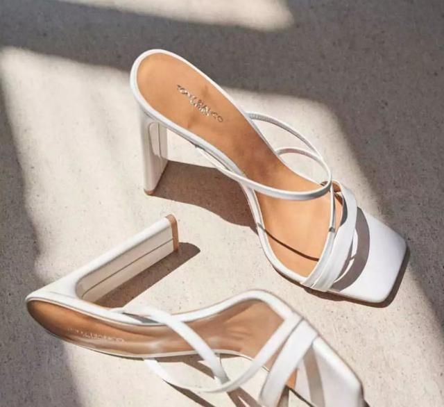  展现@经典尖头细跟单鞋,高跟鞋展现女人魅力气场