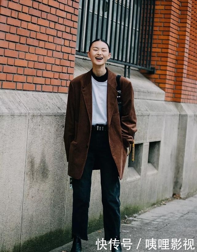  得来：攻气十足的小仙女们,当然得来件oversize的西服!