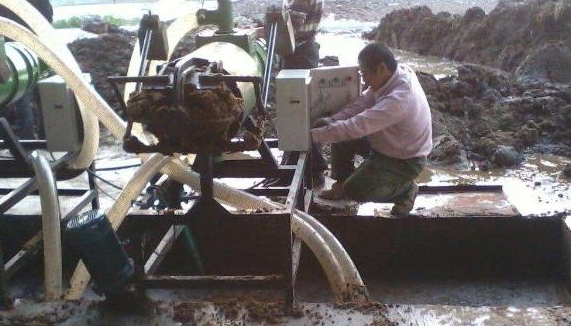  [设备]农村养猪几百头，粪便不会处理惹人愁，这种设备处理或可