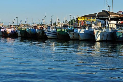 是湖还是海,被误会了千年,比大多数国家面积还要大