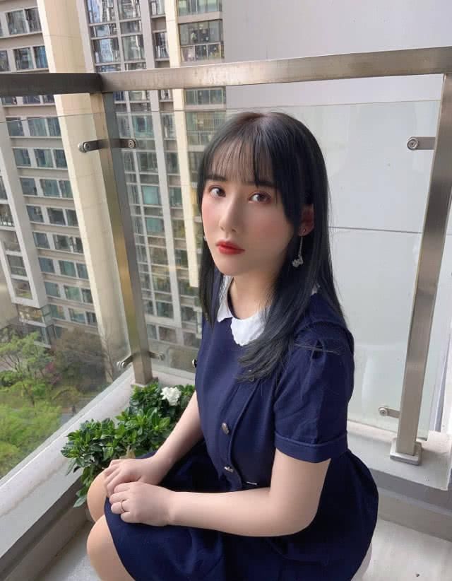  生下儿子：马剑越生子四个月后掉头发严重，头顶头发掉没，空气刘海变蒸气刘海儿