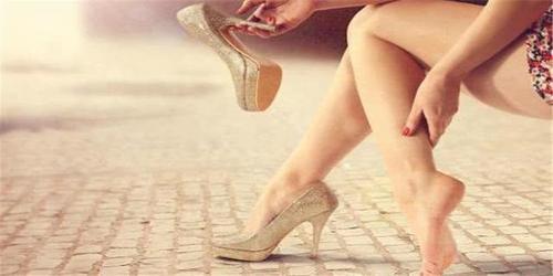 女生第一双高跟鞋该怎么选?看完你就会了