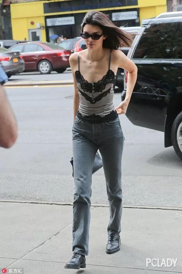 凹造型急救锦囊，夏日“背心杀”正当火