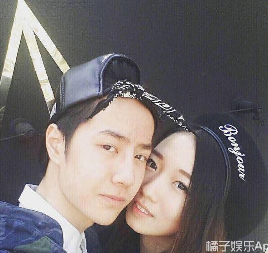 胡歌微博晒自拍被粉丝质疑 07快男合体引发回忆杀