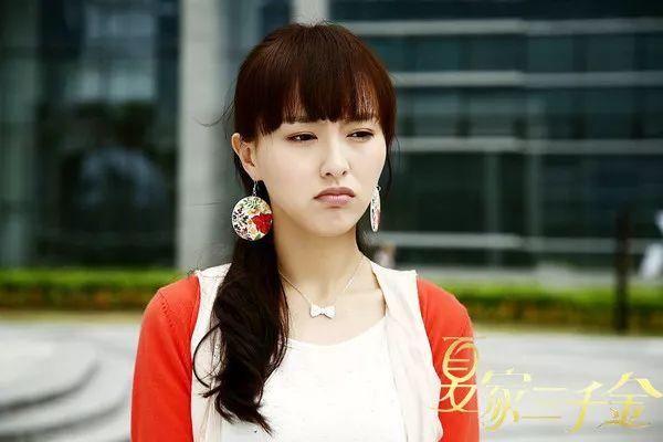 纳尼| 唐嫣快要嫁给罗晋了?就连衣品也变更高级了!