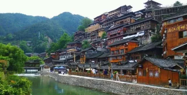你踏足过云南的秀美风光,等一个人,陪我去贵州【2020热门旅游景点】
