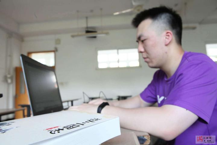 杭电学长用文言文写招生软文 曾写83万字古文