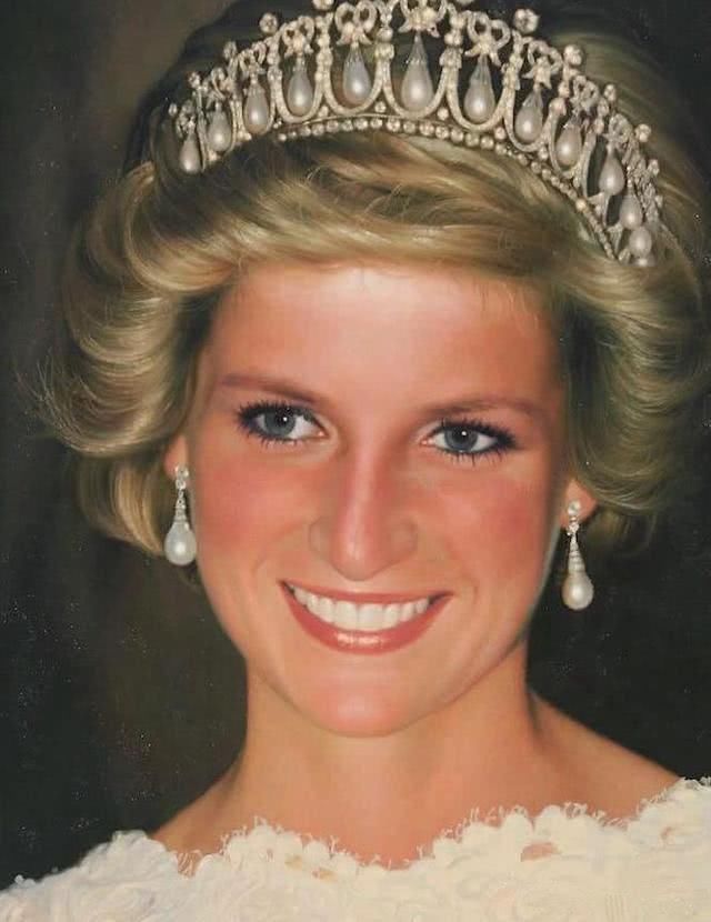 女王喜欢凯特王妃还是儿媳戴安娜呢?