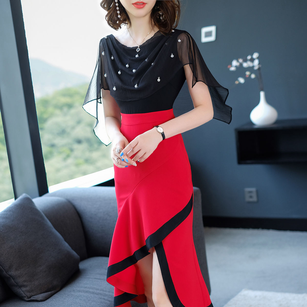 女人要活得精致!7月新上的连衣裙，美得各有千秋，美的挪不开眼