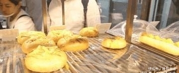 【热麦】京酱肉丝包、喜茶驴打滚,喜茶热麦哪款值得种草|评测!