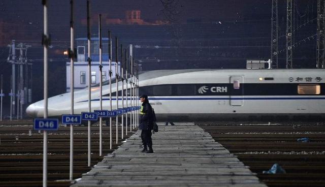 中国高铁让世界为之惊叹, 外国网友: 世界上没有别的国家能做到