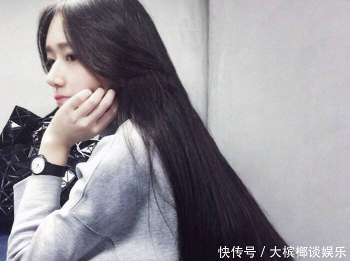 「女生」这3款发型已上“黑榜”,不时髦还显脸大,爱美的女生都不会选