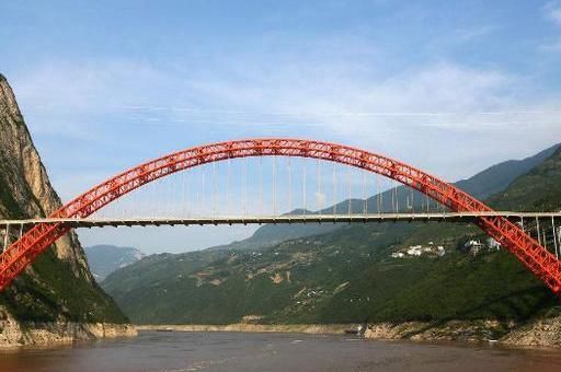  #我国#实拍：我国被称为“桥都”的城市，共有1.3万座桥，号称世