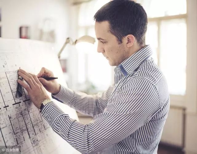 严打“挂证”后，建筑业的喝茶项目经理迎来的第一次春天